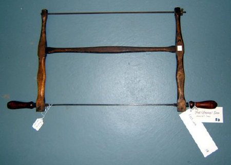 Saw, Frame