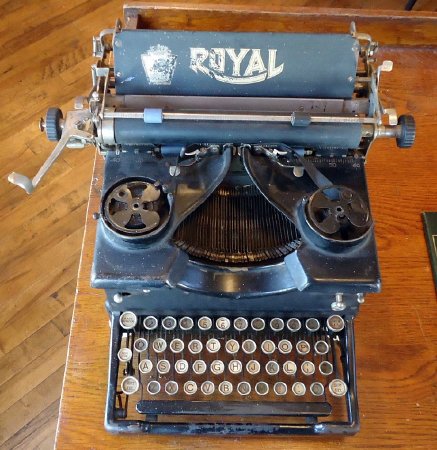 Royal Typewriter